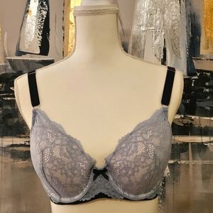Victoria's Secret 36C Bra NWOT